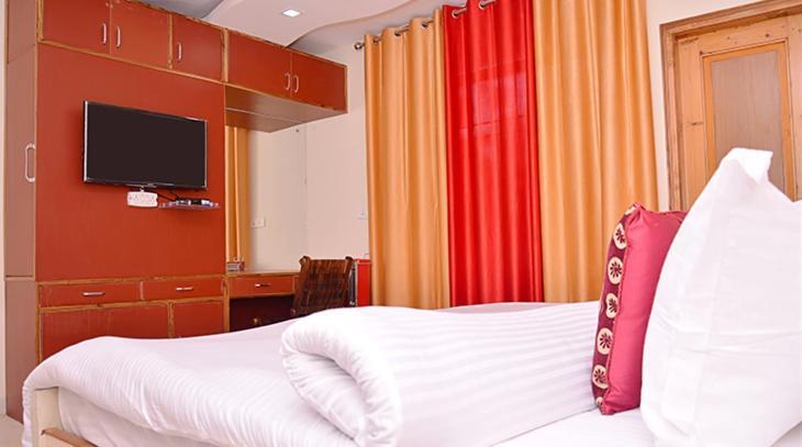 Ellays Dream Resort Solan Exterior photo