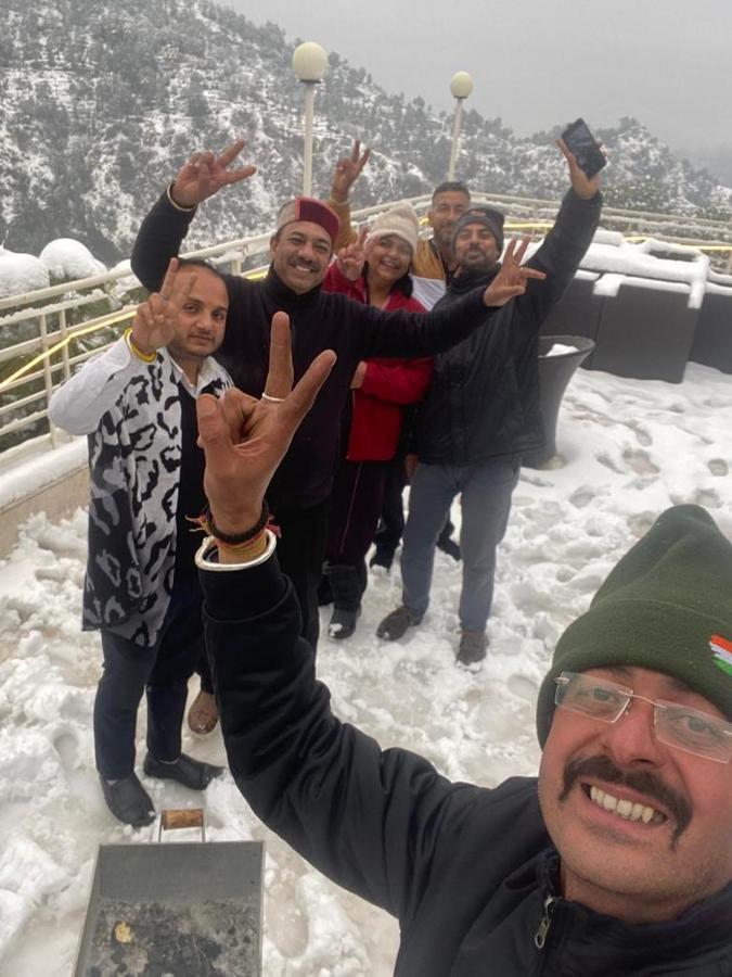 Ellays Dream Resort Solan Exterior photo
