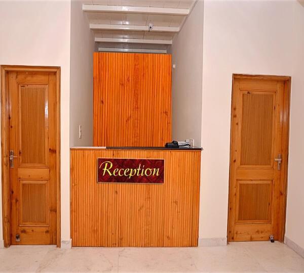 Ellays Dream Resort Solan Exterior photo